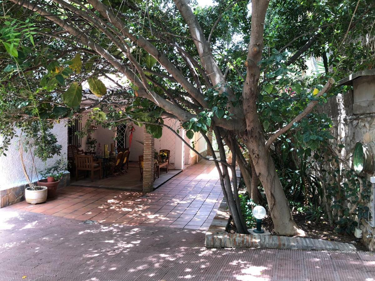 Villa Pinares-Malaga: pool, garden, garaje, wifi, Buitenkant foto